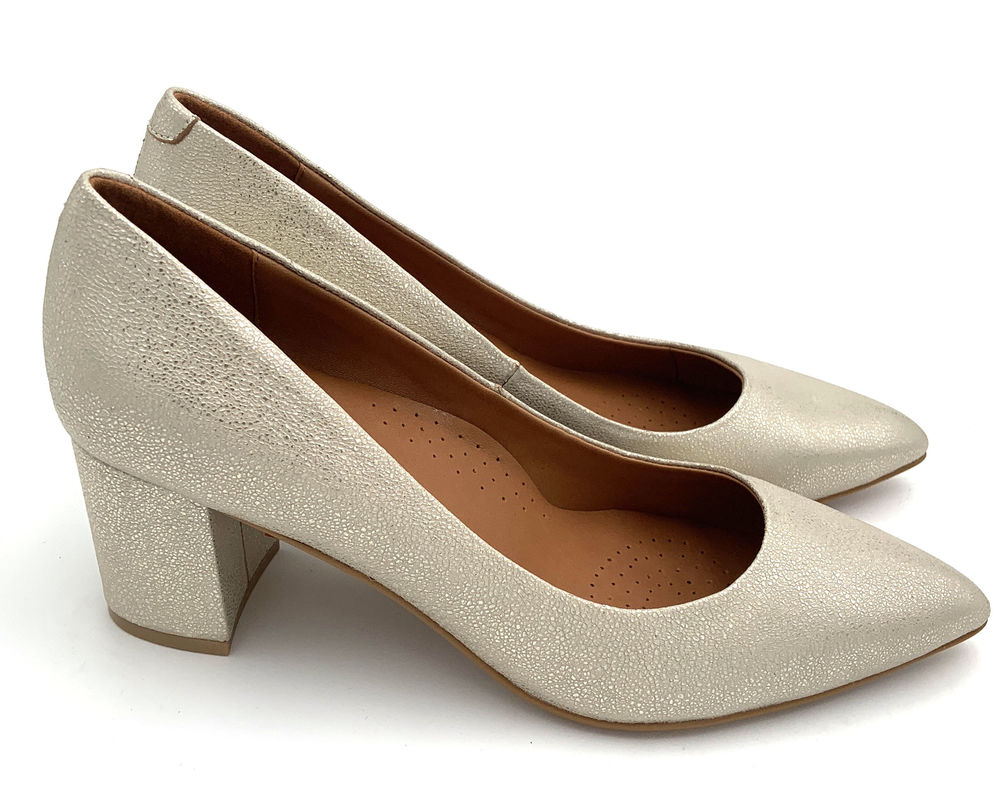 Wanita Bergaya Pump Heels Bahan Kulit Dengan Heel Chunky Tipe OEM