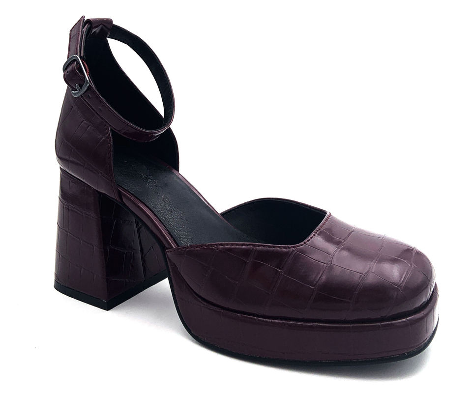 Wanita Bergaya Heels Hitam Slip On Type Untuk Cocktail Pesta