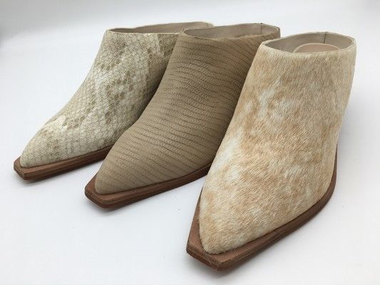 Bahan Kulit Wanita Mules Heels, 4.5 inci tinggi tumit Mules Dengan Close Toe