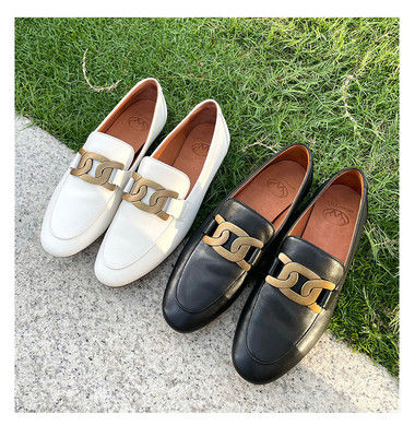 Sepatu Loafer Klasik yang Disesuaikan dengan Jenis Tutup Slip