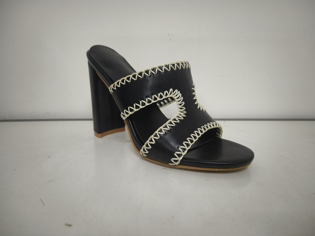 Lengan Kulit tahan lama Wanita Pump Heels Chunky Tipe ISO9001